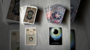 Выбор колоды для обучения предсказаниям на картах Ленорман.