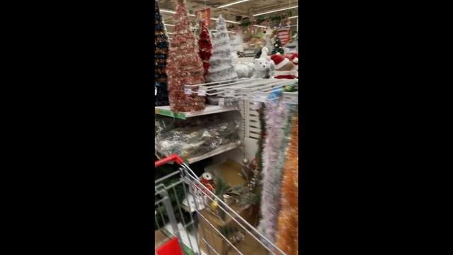 Новогодние игрушки смотреть онлайн