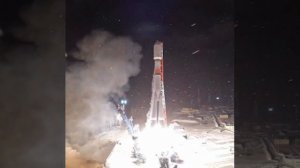 Ракетоноситель "Союз-2.1б" стартует с Плесецкого космодрома. Красивое.