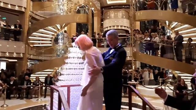 InCruises лайнер 'Majestic Princess'! Шоу с капитаном! смотреть онлайн