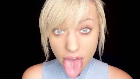 Arilove ASMR Slow To Fast Lens Licking (ONE HOUR LONG!) смотреть онлайн