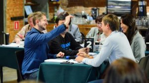 Визитка РО Саратов Роман Репин большая