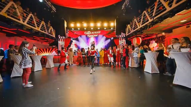 The Greatest Dev-Pro Show смотреть онлайн