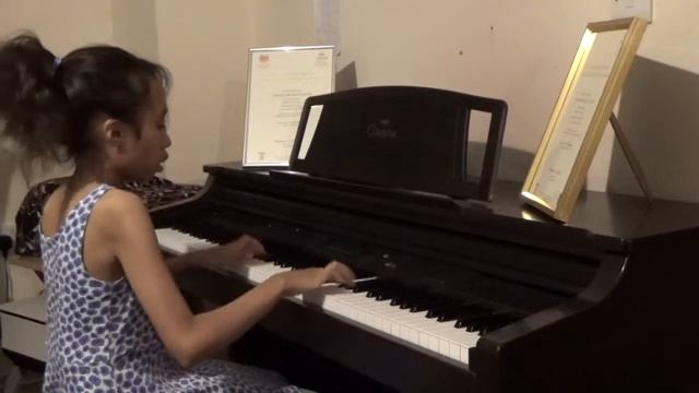 Piano Sonate No. 15 K.545 by W.A. Mozart смотреть онлайн