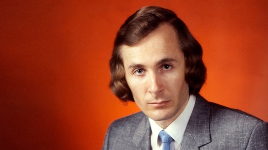 ПАМЯТИ ЮРИЯ МАРТЫНОВА смотреть онлайн