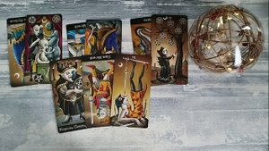 Что он сам себе говорит о Вас в своей голове? Онлайн расклад таро