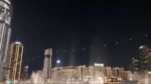 Поющие фонтаны. Дубай. ОАЭ. Дубай Молл. Фонтаны Дубая