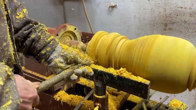 Технологии, обработка дерева, токарный станок