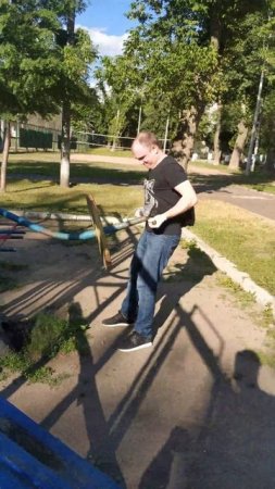 Алексей качает мощь