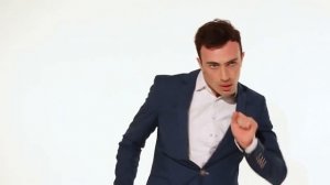 как танцуют парни пародия и насчитал 27 типов мужских плясок :)
