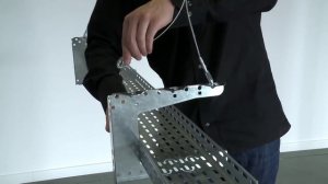 Кронштейн G для монтажа кабельных лотков