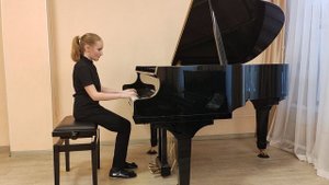 Кукишева Майя, ДШИ № 5 г. Томск, 1. К. Черни - Г. Гермер 2 тетрадь Этюд № 8 С-dur