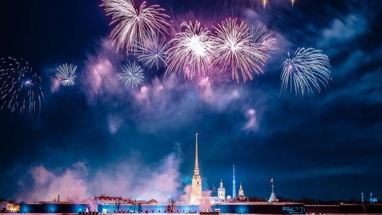 Праздничный салют 23.02.2025 #бодрыйдедза65лет #производствостанков #авсарх