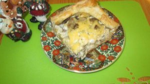 Пирог с курицей и шампиньонами