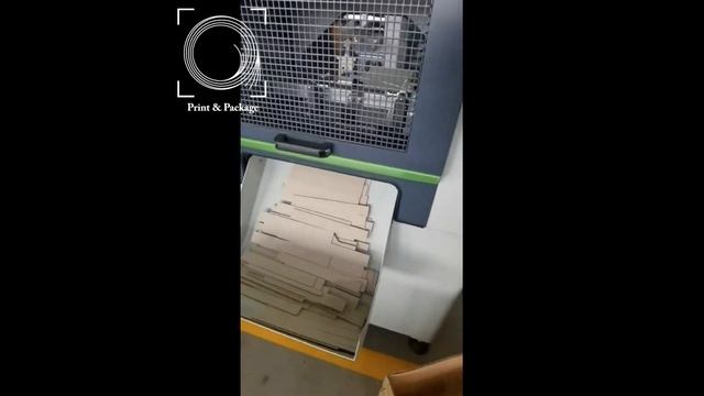 Оборудование для резки переплетного картона ZX 450A смотреть онлайн