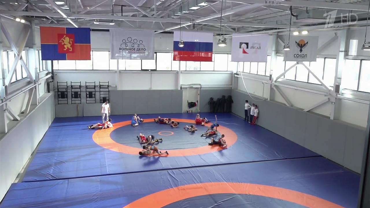 В Красноярске открыл свои двери Центр спортивных единоборств "Сокол"