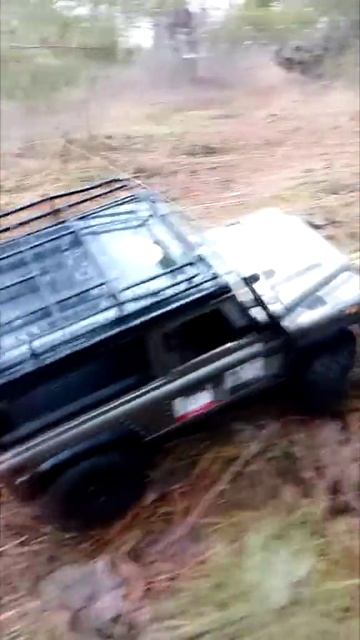 Трофи по лесу, по бездорожью на дефендере смотреть онлайн