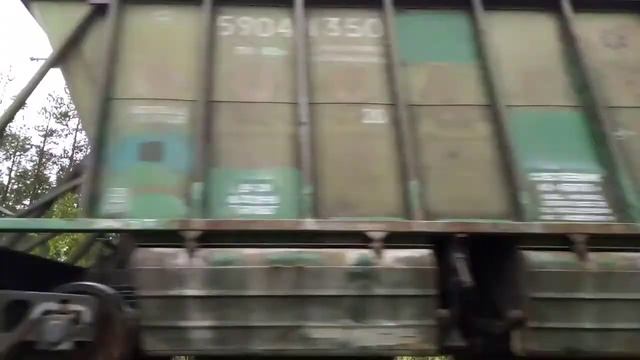 Электровоз 2ЭС5К 384 с грузовым поездом ст Надвоицы. смотреть онлайн