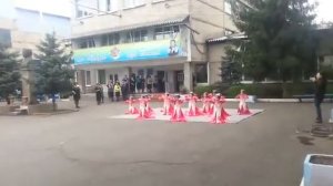 Ансамбль Бахар гим.шк.153 встречает гостей из Таджикистана