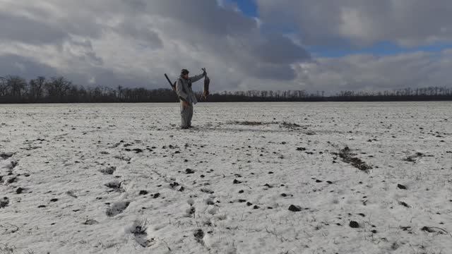 ОХОТА ПО ПЕРВОМУ СНЕГУ 14.12.2024#охота #хобби #hunter #зима #трофей смотреть онлайн