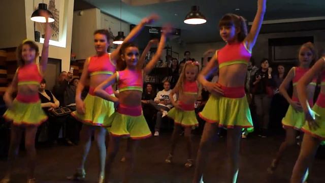 Arriba la salsa 2017 - Шоу номер дети 2 смотреть онлайн