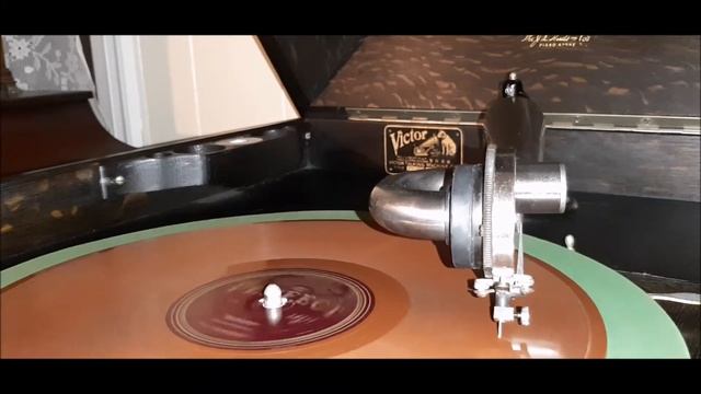 "Hurricane" by The Red Heads ~ Red Nichols, Jimmy Dorsey, Miff Mole, Vic Berton смотреть онлайн