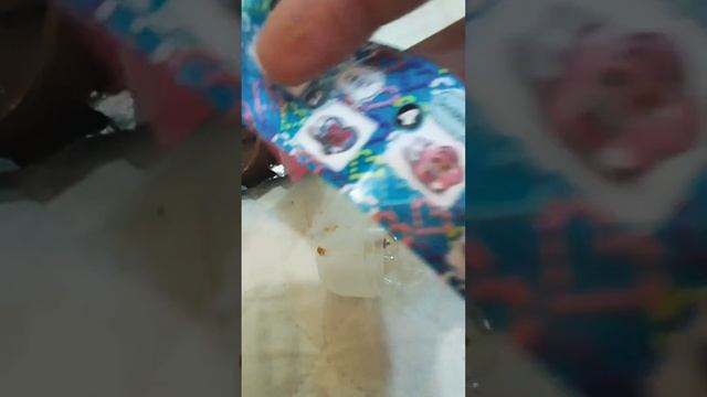 обзор. Открываем киндер сурприз лол кольцо смотреть онлайн