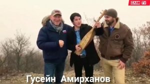 Гусейн Амирханов поёт на пандуре