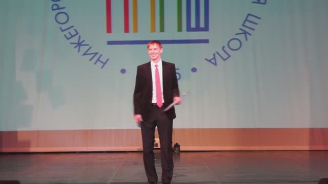 Юбилей Авторской академической школы: ТЮЗ и OpenAir у школы