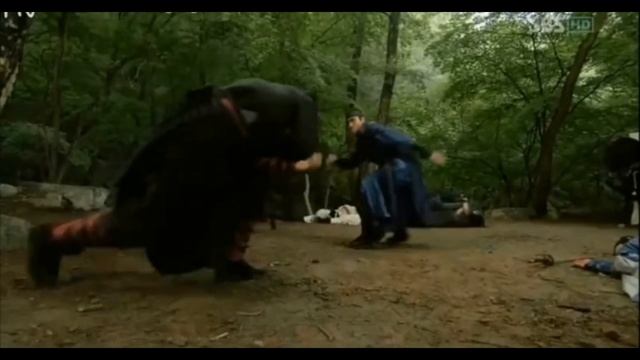 "Воин Пэк Тон Су"[фан-видео с Тон Су]клип под трек "Люблю"