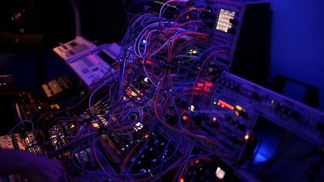 State Azure 'Prometheus' Ambient Modular Performance (Digitakt, Braids, E370, NerdSeq, Hermod)