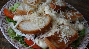 Салат аля Цезарь