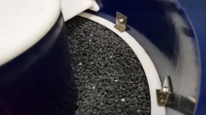 Виброгалтовочная установка SCV 250 с доп. оснасткой для обработки мелких, лёгких деталей | Станке