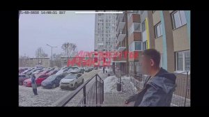 «Есть открыть у тебя чем-то?»: эксклюзивное видео с отчимом, от которого убегал мальчик