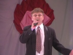 8марта Поёт Игорь Останин