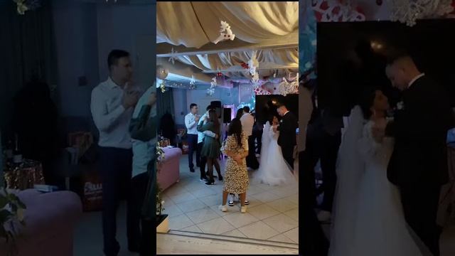 Свадьба. Танцы.Жених и Невеста.