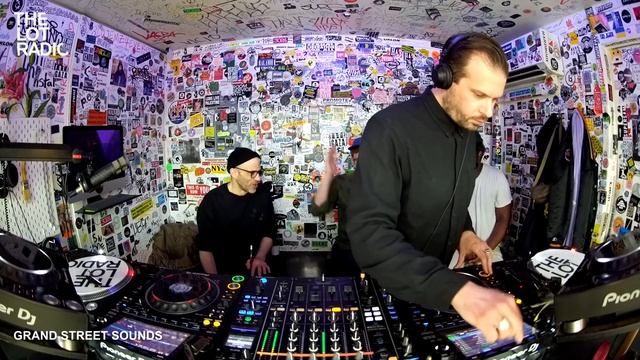 GRAND STREET SOUNDS @TheLotRadio 04-02-2024 смотреть онлайн