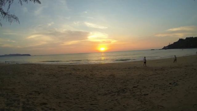 Sunset in Khao Lak смотреть онлайн