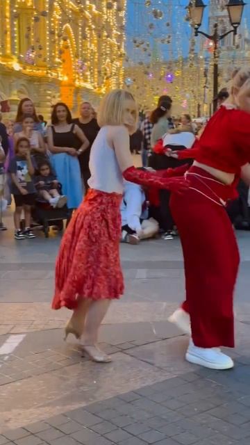 마마무 (MAMAMOO) - AYA #Solar part Anka fancam #kpopinpublic #kpopshorts