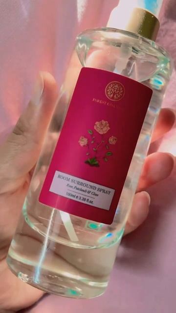 Want your room to smell amazing? Try this #roomspray from #forestessentials #rose #patchouli #clove смотреть онлайн
