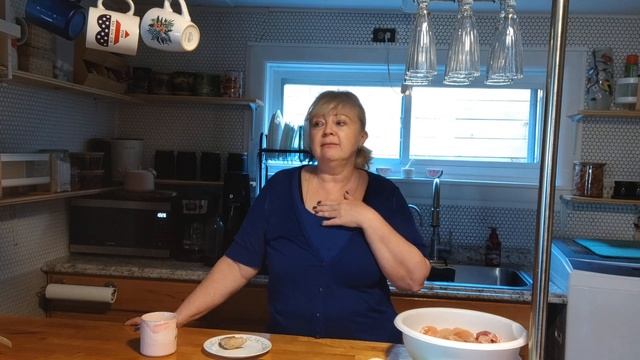 Котлеты и коты/день влюбленных и подарки/ дорогущие кухни/украинский"язвенник" и его обжорство смотреть онлайн