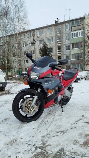HONDA CBR 600 F3