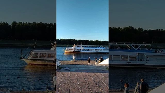 Сальса на набережной Волги. Уютный вечер. Мошкара тоже танцует. 💗 1 июля 2022 года смотреть онлайн