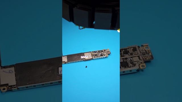 iPhone 7 Plus не заряжается смотреть онлайн