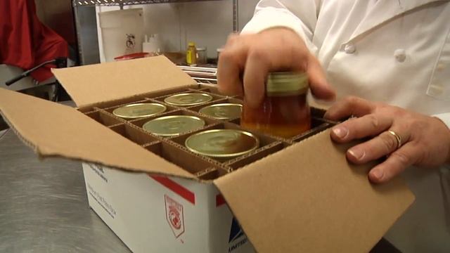 Snappy Dog Salsa // Freshly Made in the Twin Cities смотреть онлайн