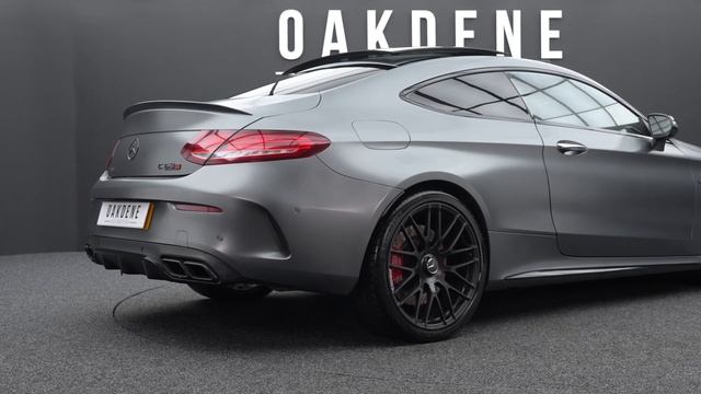 Mercedes-Benz C Class 4.0 C63 V8 BiTurbo AMG S (Premium) смотреть онлайн