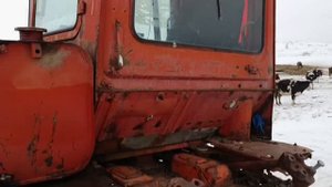 Трактор гусеничный ДТ 75 экспресс-обзор от Андрея Абросимова