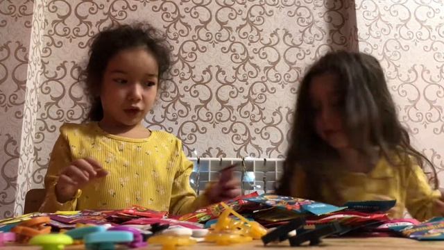 Скрепыши 2 ! 100 штук ! Открыли все! Новая коллекция Дисней ! 6 редких скрепышей !!! смотреть онлайн