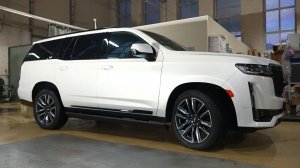 Cadillac Escalade V с электропорогами ATS