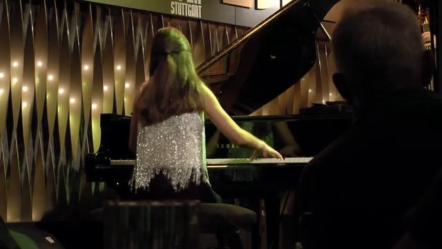 Emily Bear Trio - Salsa Americana (Stuttgart 2015) смотреть онлайн